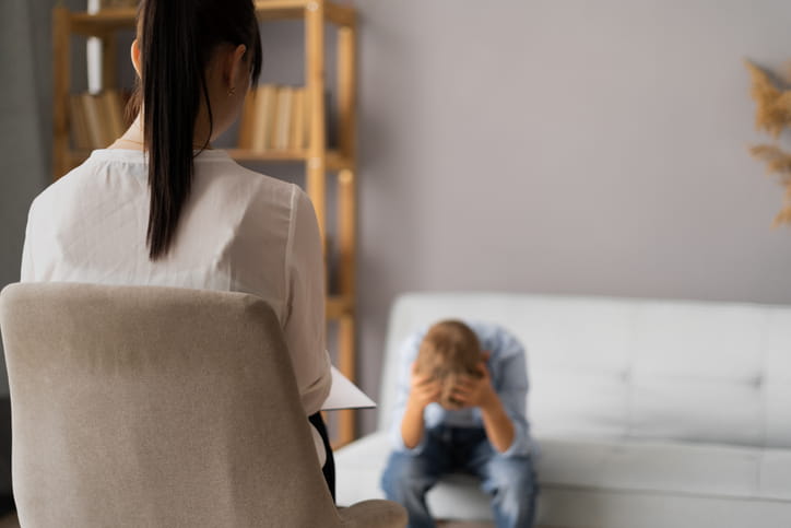 7 things you can do to support your teen's mental health
